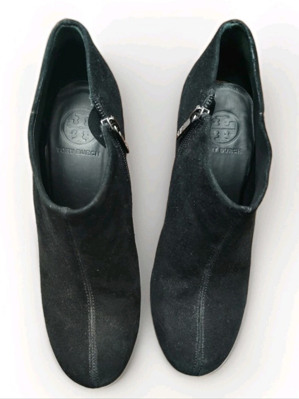 TORY BURCH Black Suede Platform (Heels) Low Cut Side Zip 4" High Sz. 8 Classic